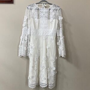 Monique Lhullier Lace Wedding Dress